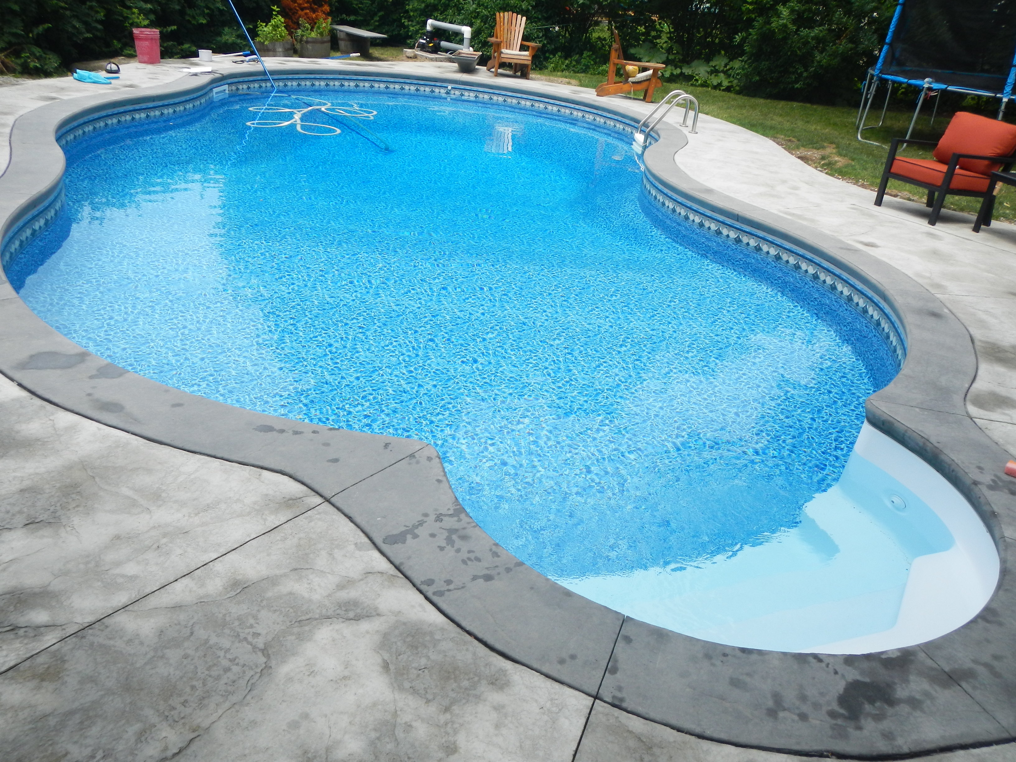 Professional pool equipment maintenance