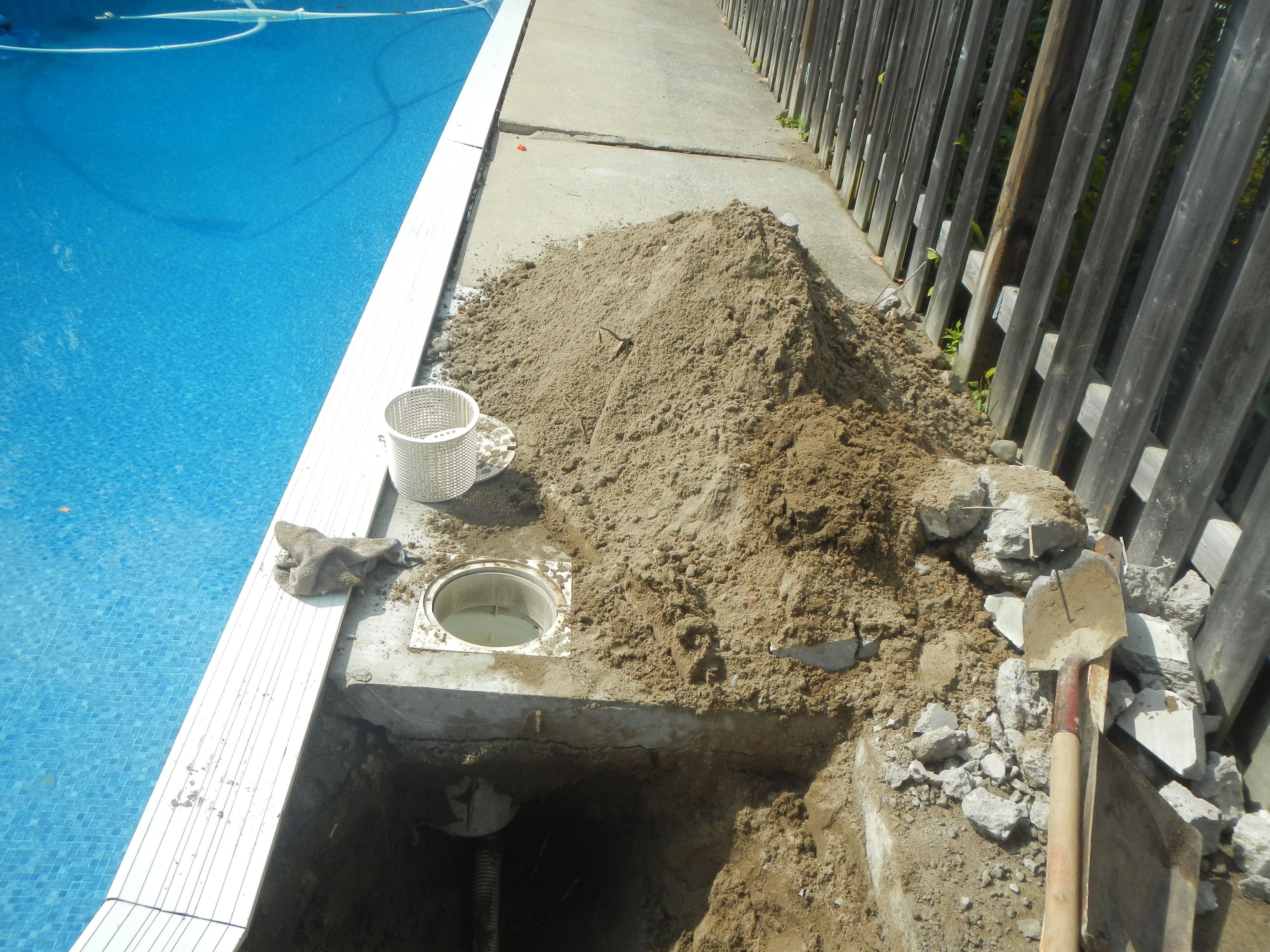 Clean, well-maintained pool by Stan's Pools